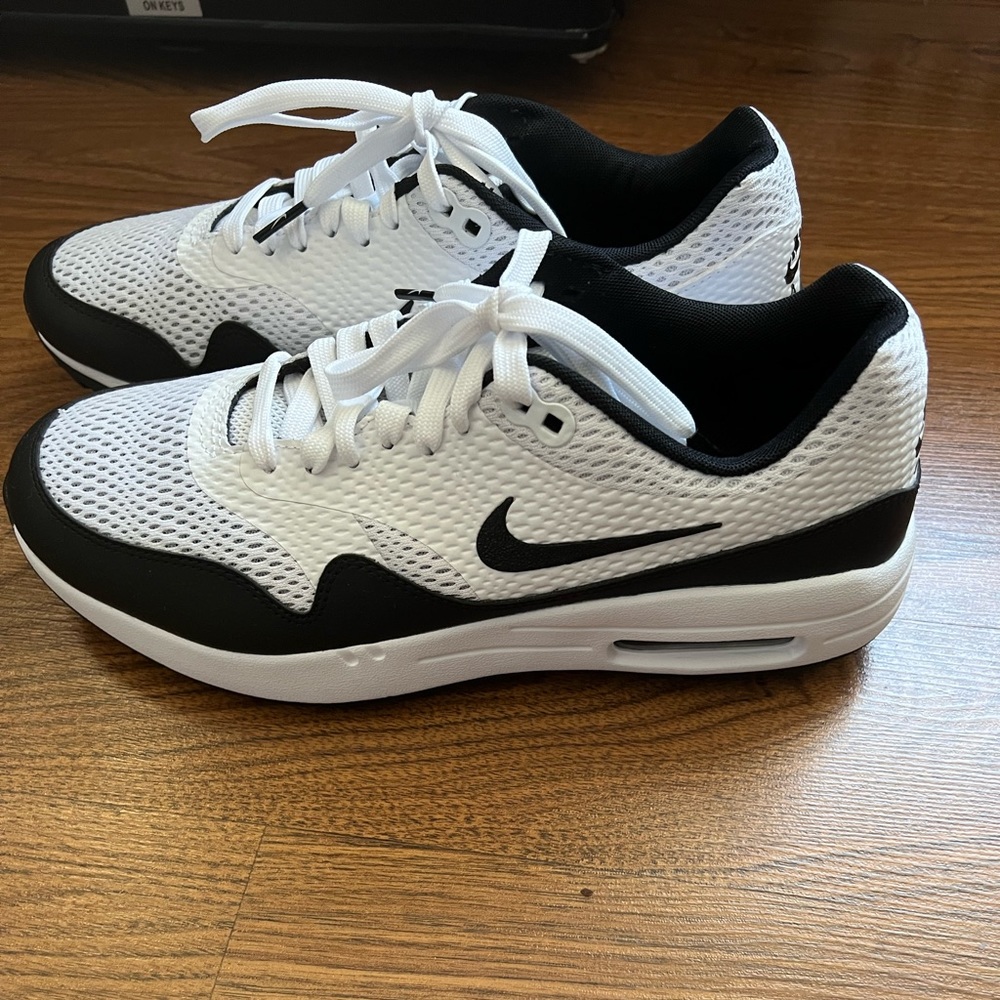 Nike Air Max Golf Shoes